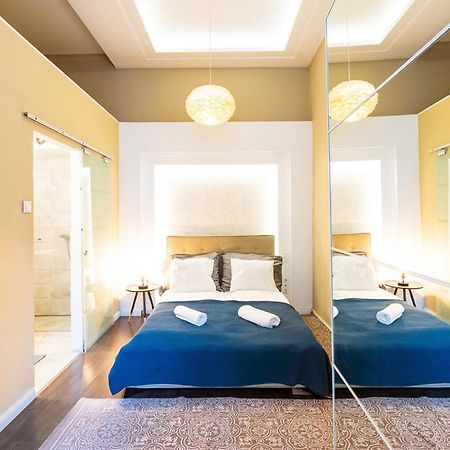 Spacious Luxury Apartment At The Heart Of บูดาเปสต์ ภายนอก รูปภาพ