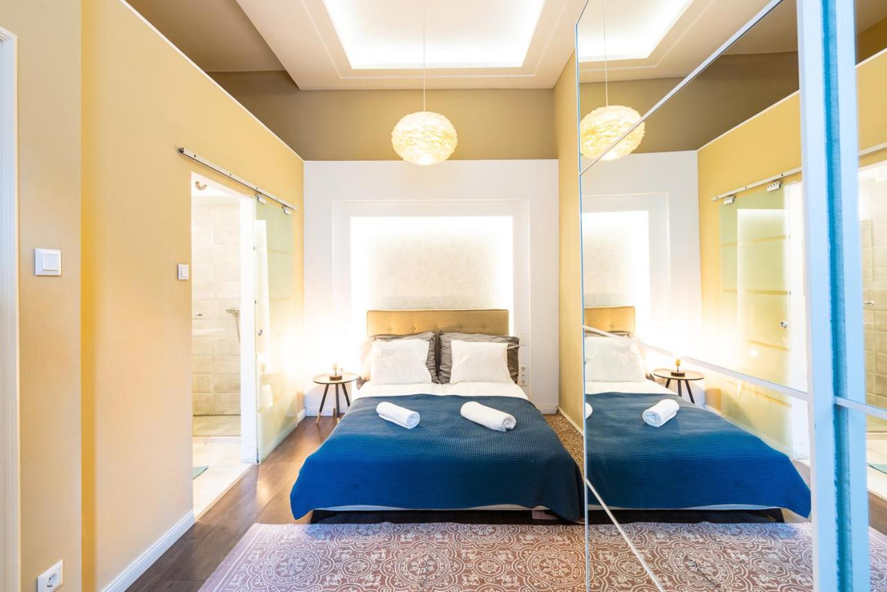 Spacious Luxury Apartment At The Heart Of บูดาเปสต์ ภายนอก รูปภาพ