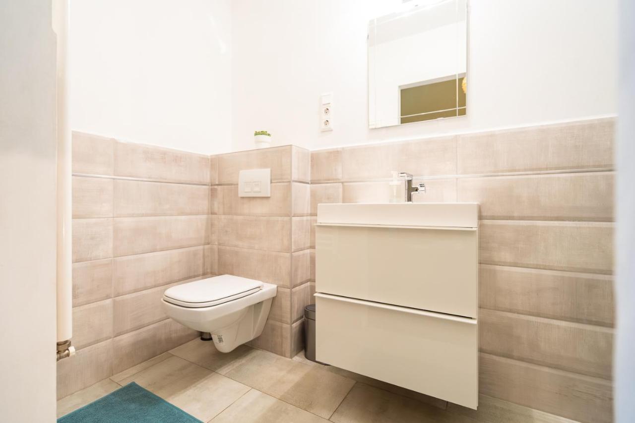 Spacious Luxury Apartment At The Heart Of บูดาเปสต์ ภายนอก รูปภาพ